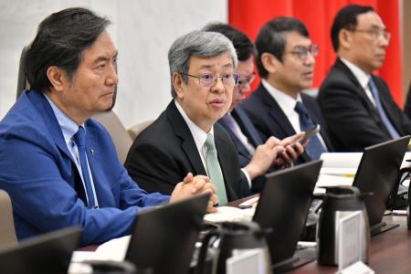 02_2024年4月11日行政院長陳建仁主持「行政院推動轉型正義會報」第4次會議.jpg